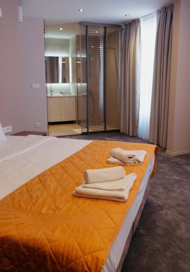 Hotel Lebed Ohrid Ngoại thất bức ảnh