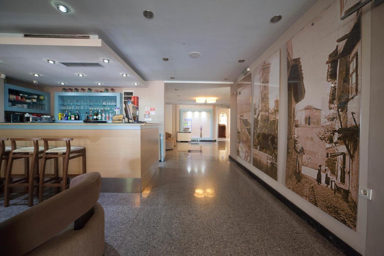Hotel Lebed Ohrid Ngoại thất bức ảnh